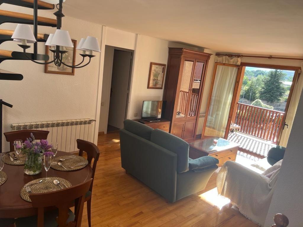 Precioso Duplex En Puigcerda Con Plaza De Parking Lejlighed Eksteriør billede